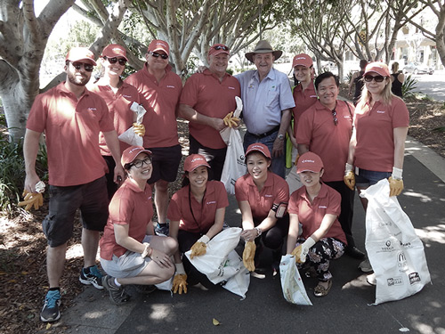 Atradius staff taking part in rubbish clearing day, Australia